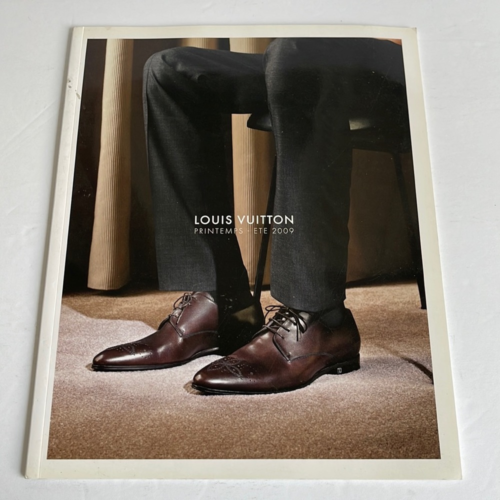 Luis Vuitton Vintage Rare Authentic Catalog Catalogue Printemps-Ete 2009 Men
